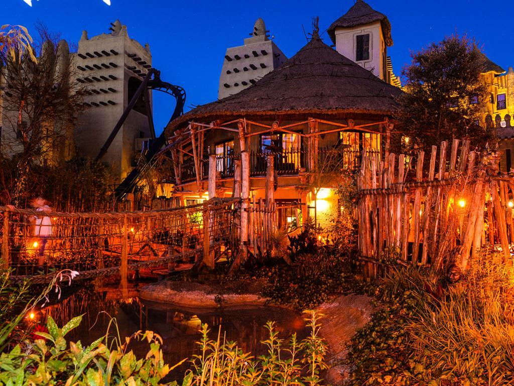 Hotel Matamba, Phantasialand Erlebnishotel Bruehl  Ngoại thất bức ảnh